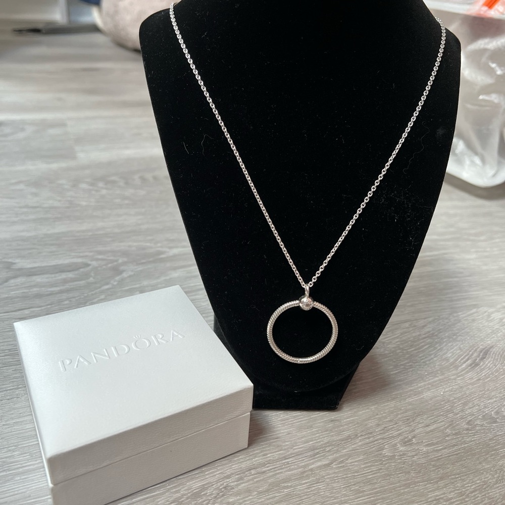 Pandora Moments Medium O Pendant with Cable Chain Necklace (29.5in)